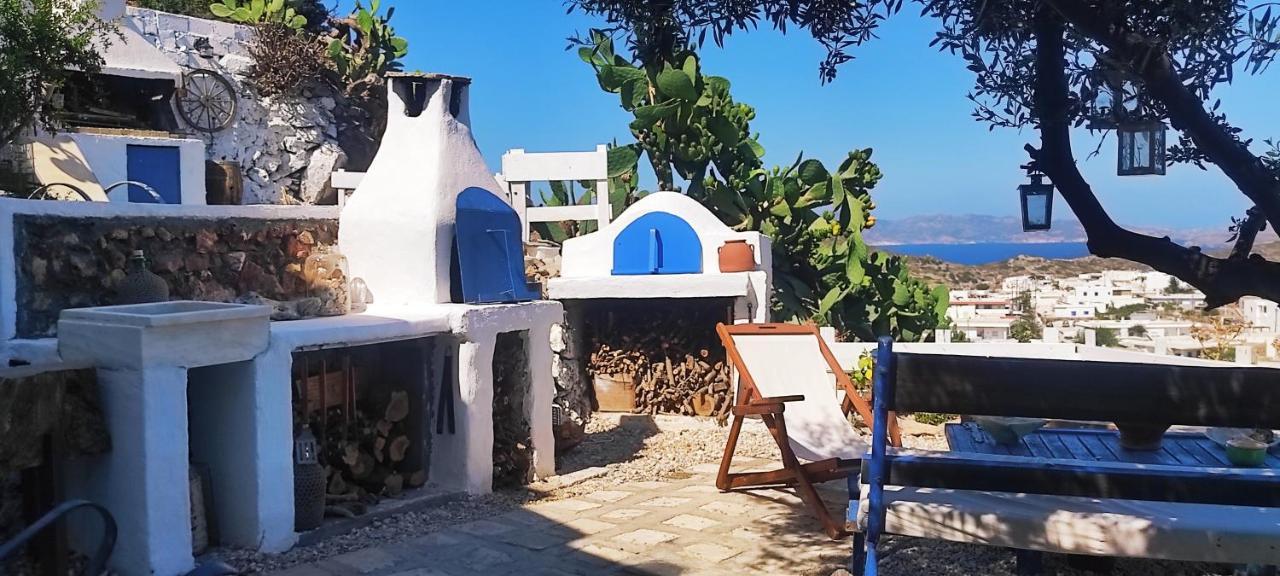 Готель Prickly Pear House Plaka  Екстер'єр фото