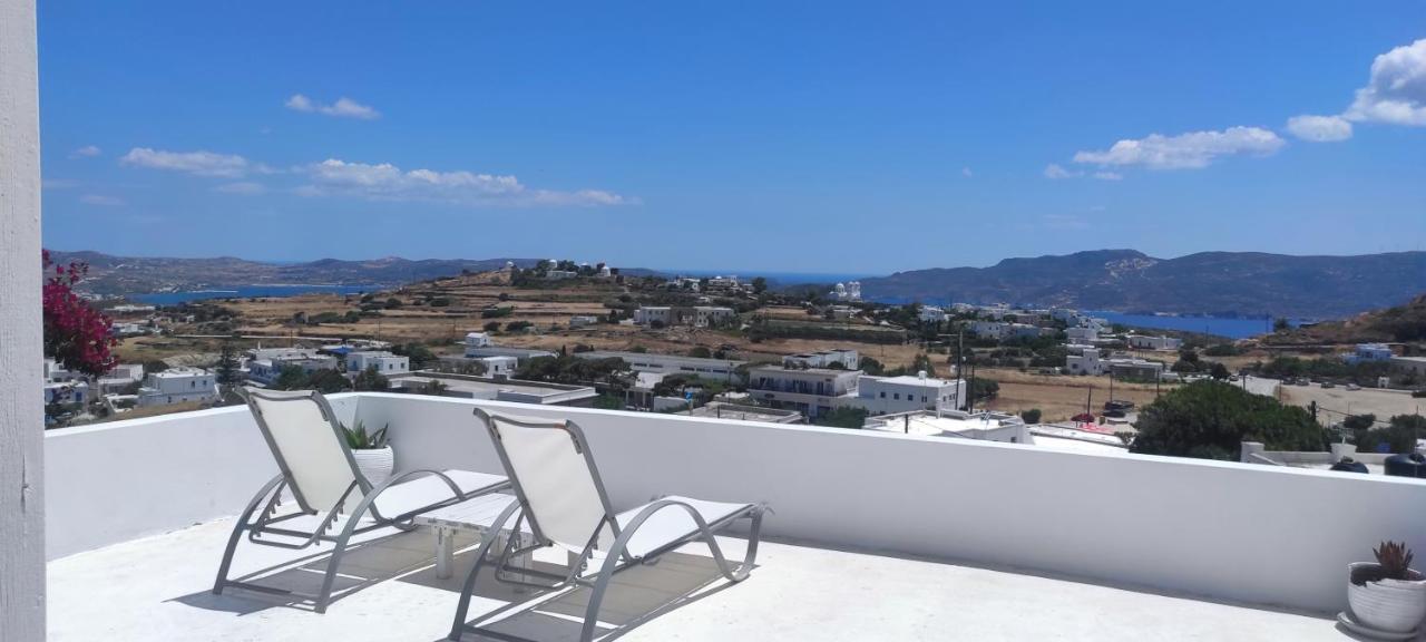 Готель Prickly Pear House Plaka  Екстер'єр фото
