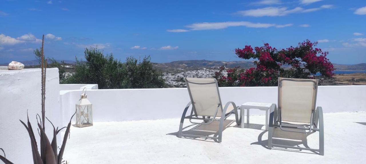 Готель Prickly Pear House Plaka  Екстер'єр фото