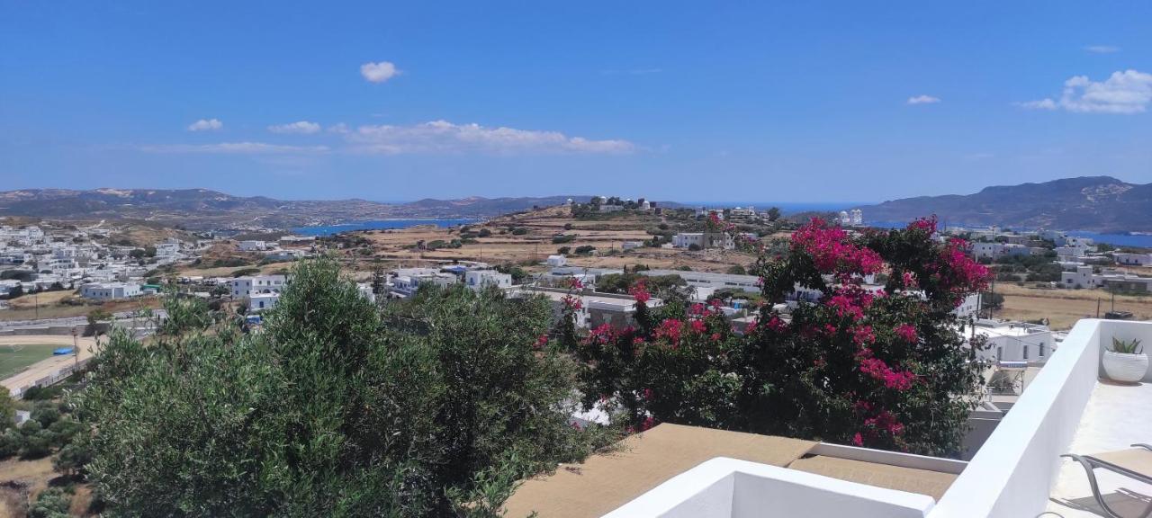 Готель Prickly Pear House Plaka  Екстер'єр фото
