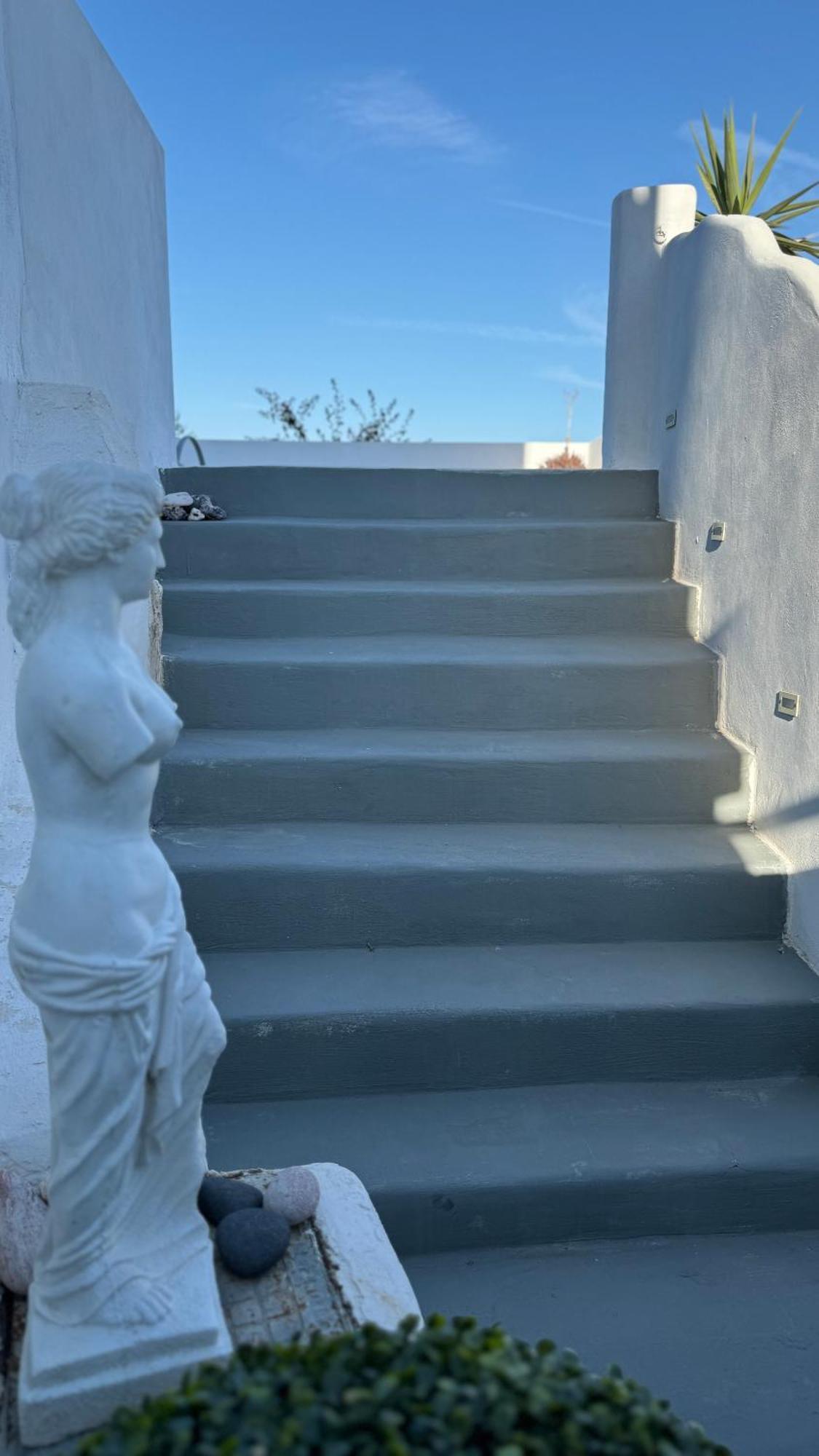Готель Prickly Pear House Plaka  Екстер'єр фото